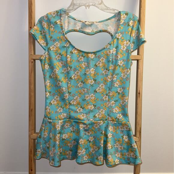 Kirra Shirt - Picture 1 of 2